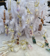 Load image into Gallery viewer, Preserved Everlasting flowers Christmas Bottles Xmas Décor - Neutral Colours