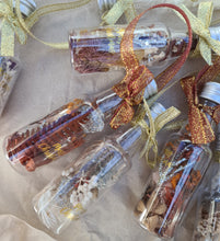 Load image into Gallery viewer, Preserved Everlasting flowers Christmas Bottles Xmas Décor - Rustic orange colours