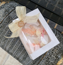 Load image into Gallery viewer, Preserved Everlasting flowers letter S - 15cm - White & pink