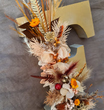 Load image into Gallery viewer, Preserved Everlasting flowers letter F - 15cm - Rustic Gold