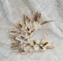 Load image into Gallery viewer, Larger cake hoop in neutral & champagne gold