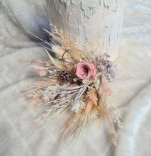 Load image into Gallery viewer, Dusty pink & neutral preserved flowers cake topper