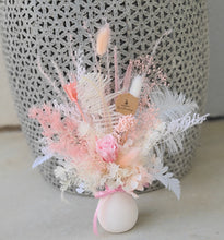Load image into Gallery viewer, Pink mini preserved rose with free bag & tag