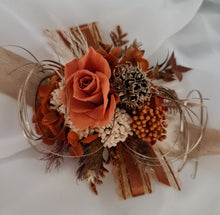 Load image into Gallery viewer, Order AL - 3 x preserved flowers rustic corsages
