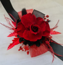 Load image into Gallery viewer, Fully preserved black &amp; red corsage &amp; buttonhole set - Wedding / School Formal
