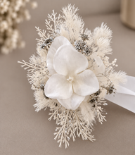 Load image into Gallery viewer, Off white w silver preserved flowers corsage &amp; buttonhole – school formal
