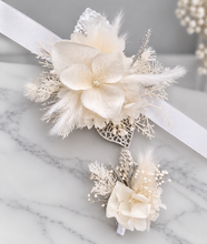 Load image into Gallery viewer, White &amp; silver everlasting flowers corsage &amp; buttonhole – school formal
