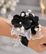 Load image into Gallery viewer, Black &amp; white everlasting flowers corsage &amp; pocket flowers – wedding / school formal
