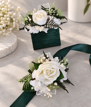 Load image into Gallery viewer, Green &amp; white everlasting flowers corsage &amp; pocket flowers – wedding / school formal
