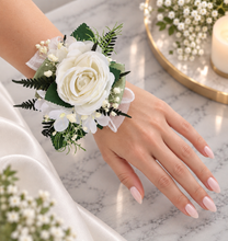 Load image into Gallery viewer, Green &amp; white everlasting flowers corsage &amp; pocket flowers – wedding / school formal
