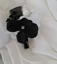 Load image into Gallery viewer, Black &amp; white everlasting flowers corsage &amp; buttonhole – wedding / school formal
