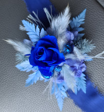 Load image into Gallery viewer, Mini preserved rose corsage &amp; buttonhole – royal blue and blue – school formal
