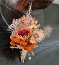 Load image into Gallery viewer, Rustic everlasting flowers buttonhole – Wedding groom, school prom
