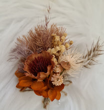 Load image into Gallery viewer, Rustic everlasting flowers buttonhole – Wedding groom, school prom
