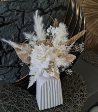 Load image into Gallery viewer, White &amp; Champagne Gold Everlasting flowers Cake topper
