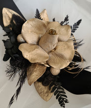 Load image into Gallery viewer, Black &amp; Champagne gold Everlasting flowers corsage - School Prom / Formal
