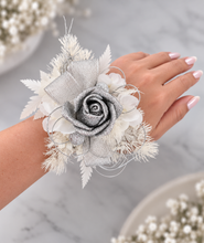 Load image into Gallery viewer, Silver &amp; white Everlasting flowers corsage  - School Formal / Prom
