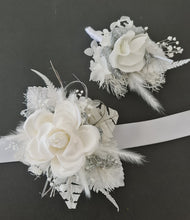 Load image into Gallery viewer, Corsage &amp; Buttonhole set - White &amp; Silver - School Formal / Prom
