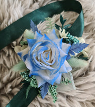 Load image into Gallery viewer, Everlasting flowers school formal / prom corsage – mint, white &amp; blue
