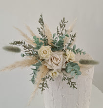 Load image into Gallery viewer, Everlasting flowers cake topper - Sage &amp; neutral
