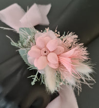 Load image into Gallery viewer, School formal set - corsage &amp; buttonhole in sage &amp; blush colours
