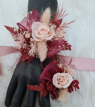 Load image into Gallery viewer, Blush pink &amp; burgundy preserved flowers corsage &amp; buttonhole – school formal, prom, wedding
