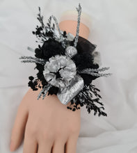 Load image into Gallery viewer, Preserved flowers black &amp; silver snap lock corsage – school formal, prom, graduation
