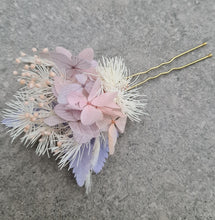 Load image into Gallery viewer, Preserved flowers bobby pin large x 3 blush pastel colours
