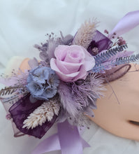 Load image into Gallery viewer, Violet purple tones preserved flowers corsage - School formal, prom, graduation, wedding
