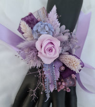 Load image into Gallery viewer, Violet purple tones preserved flowers corsage - School formal, prom, graduation, wedding
