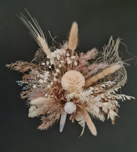 Load image into Gallery viewer, Boho preserved flowers cake topper w palm leaf
