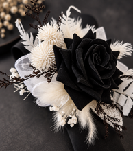 Load image into Gallery viewer, Black &amp; white everlasting flowers corsage &amp; boutonniere - School formal, prom, graduation, wedding
