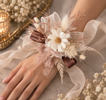 Load image into Gallery viewer, Boho Daisy preserved flowers corsage &amp; boutonniere set - School formal, prom, graduation, wedding
