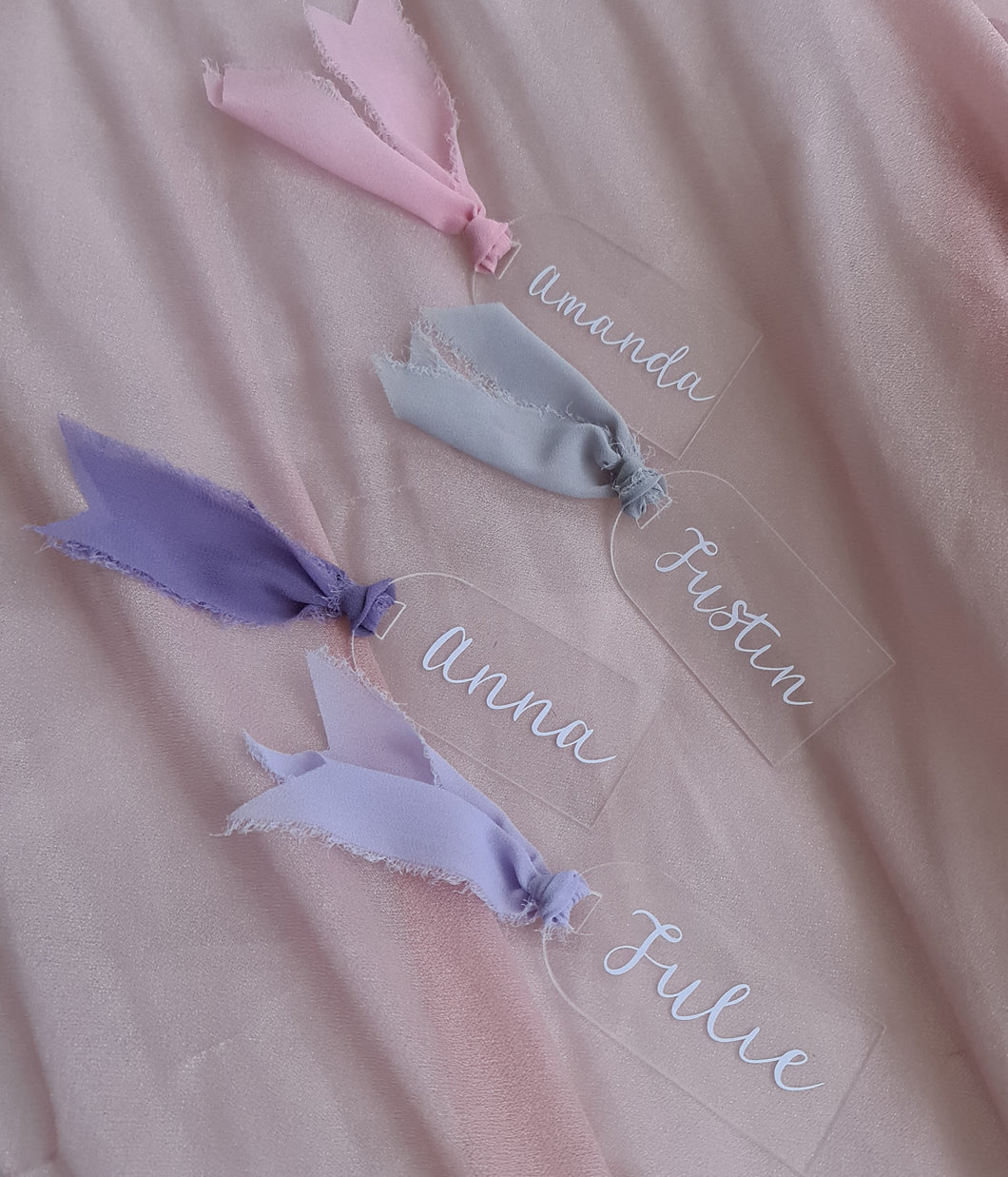 Personalised acrylic tag, custom wedding, event badge – Plain colour