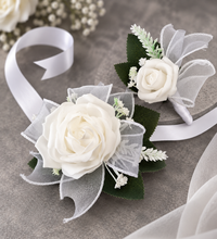 Load image into Gallery viewer, Green &amp; white corsage &amp; buttonhole set Style 1 - School formal, prom, graduation, wedding
