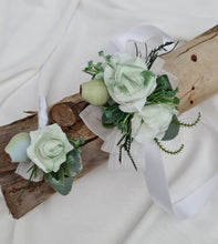 Load image into Gallery viewer, Green &amp; white corsage &amp; buttonhole set Style 3 - School formal, prom, graduation, wedding
