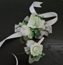 Load image into Gallery viewer, Green &amp; white corsage &amp; buttonhole set Style 3 - School formal, prom, graduation, wedding

