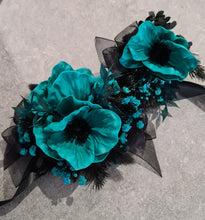 Load image into Gallery viewer, Emerald black anemone corsage &amp; buttonhole set - School formal, prom, graduation, wedding
