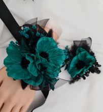 Load image into Gallery viewer, Emerald black anemone corsage &amp; buttonhole set - School formal, prom, graduation, wedding

