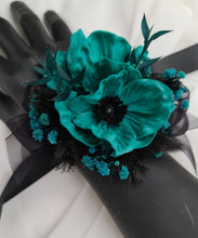 Load image into Gallery viewer, Emerald black anemone corsage &amp; buttonhole set - School formal, prom, graduation, wedding

