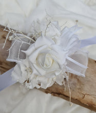 Load image into Gallery viewer, Off White Everlasting Flowers Corsage AB1165 - School formal, prom, graduation, wedding
