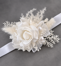 Load image into Gallery viewer, Off White Everlasting Flowers Corsage AB1169 - School formal, prom, graduation, wedding
