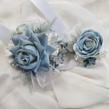 Load image into Gallery viewer, Blue &amp; white corsage &amp; buttonhole set AB1172 - School formal, prom, graduation, wedding
