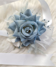 Load image into Gallery viewer, Blue &amp; white corsage &amp; buttonhole set AB1172 - School formal, prom, graduation, wedding
