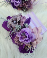 Load image into Gallery viewer, Purple violet corsage &amp; pocket flowers set AB1173 - School formal, prom, graduation, wedding
