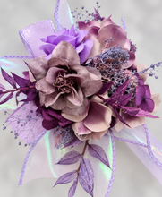 Load image into Gallery viewer, Purple violet corsage &amp; buttonhole set AB1175 - School formal, prom, graduation, wedding
