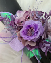 Load image into Gallery viewer, Purple violet corsage &amp; buttonhole set AB1175 - School formal, prom, graduation, wedding
