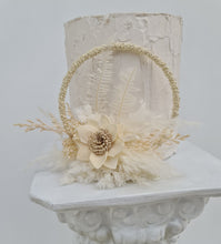 Load image into Gallery viewer, Handcrafted Neutral &amp; white preserved flowers boho hoop / cake topper – 6inch
