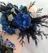 Load image into Gallery viewer, Preserved flowers corsage &amp; buttonhole black, blue &amp; silver AB2009&nbsp; - School formal / wedding
