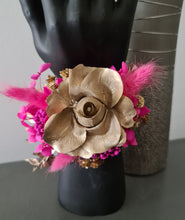 Load image into Gallery viewer, Hot pink fuchsia &amp; gold everlasting flowers snap lock corsage AB2035 - School formal, prom, graduation

